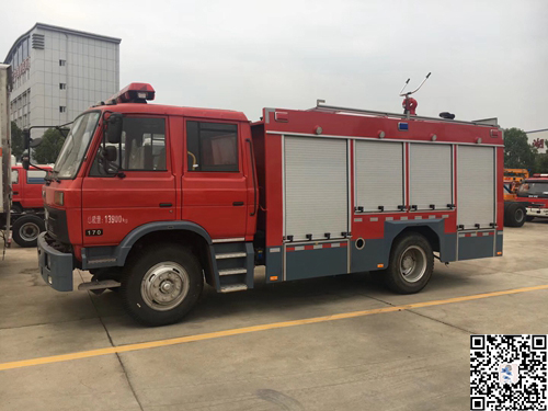 國五東風5噸泡沫消防車