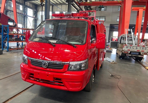 2020年10月熱銷車型：國六東風途逸2噸小型消防車