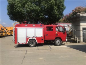 小型雙排座水罐消防車（C證可開）